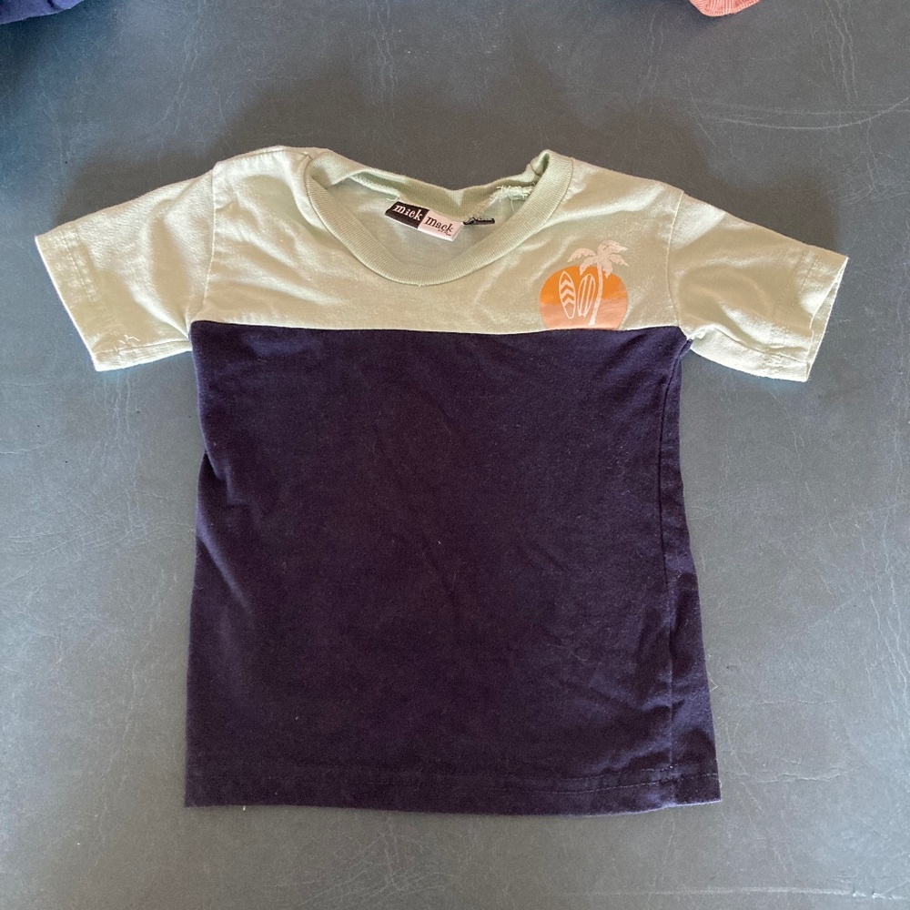 Summer Shirt - Surfboard